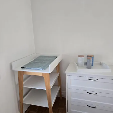 Appartement…lh Center / 6 Pers. Parking Prive *